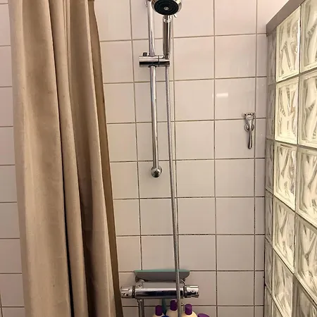 Charming With Large Outdoor Area Appartement Oslo